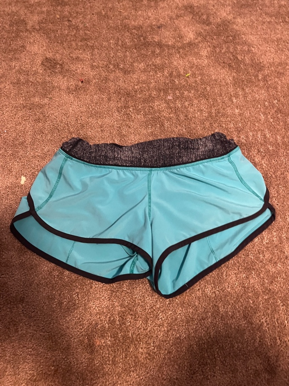 Women’s Aqua Lululemon shorts size 6